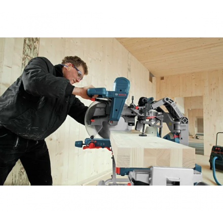 Торцовочная пила Bosch GCM 12 GDL Professional Торцовочная пила Bosch GCM 12 GDL Professional