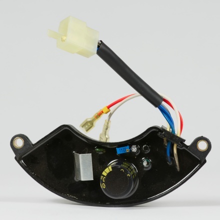 Генератор бензиновый FUBAG BS 3500 Duplex (646470) Генератор бензиновый FUBAG BS 3500 Duplex (646470)