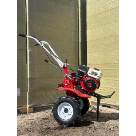 Культиватор бензиновый Shtenli 900 PL (8л.с., колеса 4x8) Культиватор бензиновый Shtenli 900 PL (8л.с., колеса 4x8)