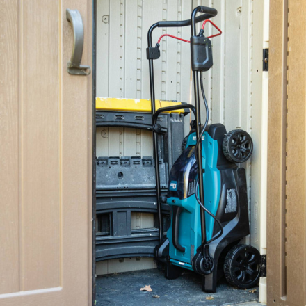 Газонокосилка аккумуляторная Makita DLM330RT Газонокосилка аккумуляторная Makita DLM330RT