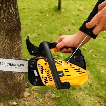 Бензопила цепная Deko DKCHS 25-12 Бензопила цепная Deko DKCHS 25-12