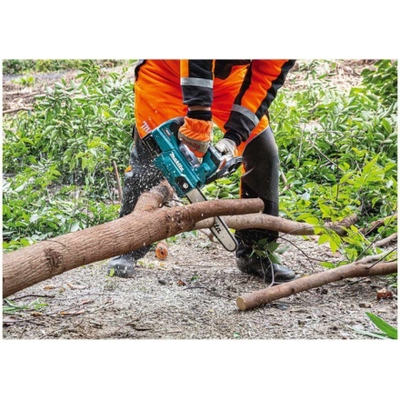 Пила цепная аккумуляторная Makita UC004GM101 Пила цепная аккумуляторная Makita UC004GM101