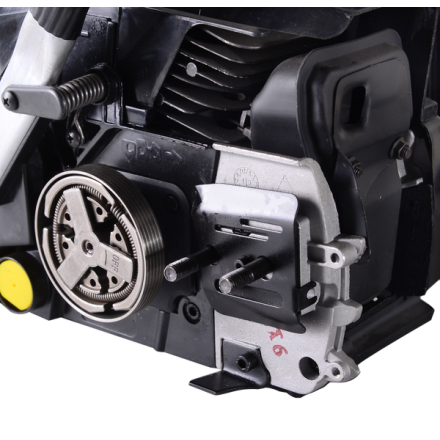 Бензопила цепная Huter BS-40 (70/6/1) Бензопила цепная Huter BS-40 (70/6/1)