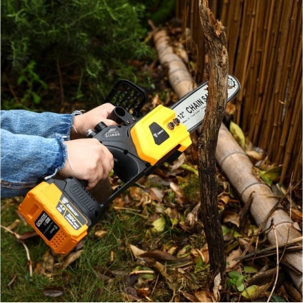 Пила цепная аккумуляторная Deko DKCHS 20 / 085-2000 Пила цепная аккумуляторная Deko DKCHS 20 / 085-2000