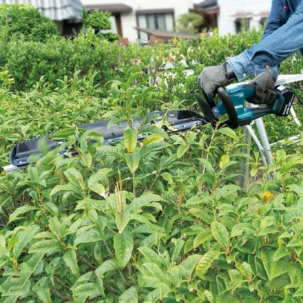 Кусторез аккумуляторный Makita DUH506Z Кусторез аккумуляторный Makita DUH506Z