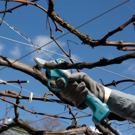 Секатор аккумуляторный Makita DUP180Z Секатор аккумуляторный Makita DUP180Z