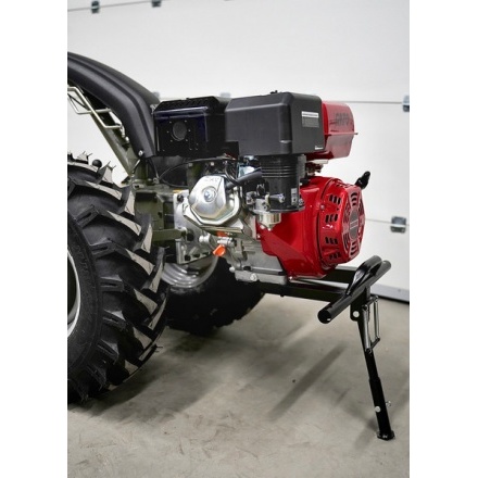 Мотоблок бензиновый New Sich Pilot MB-13 RATO R390 / MB-13R (шины 7.00-12 MRL) Мотоблок бензиновый New Sich Pilot MB-13 RATO R390 / MB-13R (шины 7.00-12 MRL)