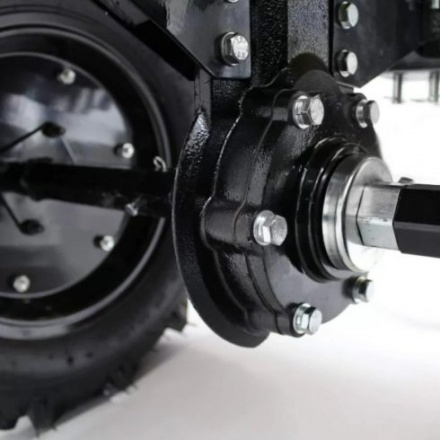 Мотоблок бензиновый Huter МК-13000P (70/5/18) Мотоблок бензиновый Huter МК-13000P (70/5/18)