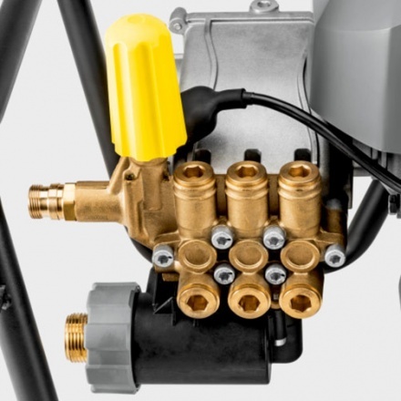 Мойка высокого давления Karcher HD 6/15-4 M Classic / 1.367-900.0 Мойка высокого давления Karcher HD 6/15-4 M Classic / 1.367-900.0