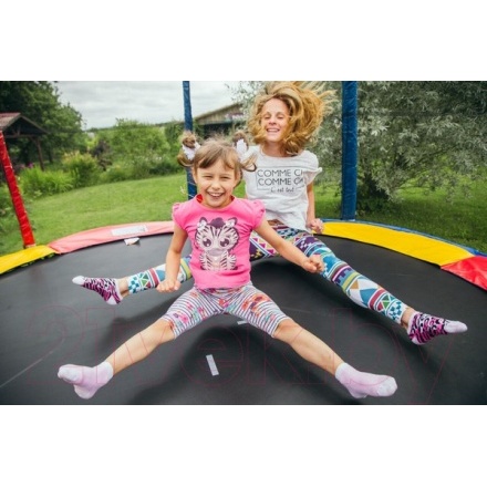 Батут Sundays Acrobat-D490 (с сеткой, разноцветный) Батут Sundays Acrobat-D490 (с сеткой, разноцветный)