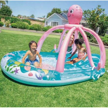 Водный игровой центр Intex Friendly Octopus / 56138 (234х183х150) Водный игровой центр Intex Friendly Octopus / 56138 (234х183х150)