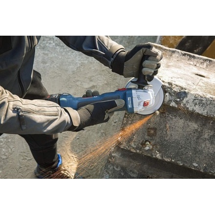 Угловая шлифовальная машина Bosch GWS 180-LI (0.601.9H9.022) Угловая шлифовальная машина Bosch GWS 180-LI (0.601.9H9.022)