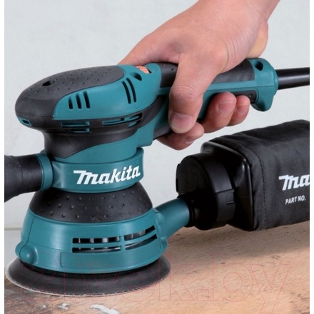 Профессиональная эксцентриковая шлифмашина Makita BO5041K Профессиональная эксцентриковая шлифмашина Makita BO5041K