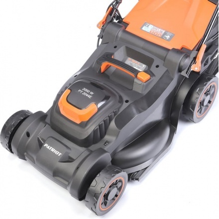 Газонокосилка электрическая PATRIOT PT2044E Lux Газонокосилка электрическая PATRIOT PT2044E Lux