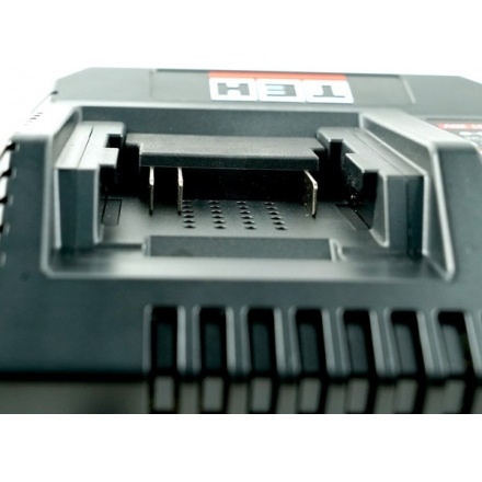 Зарядное устройство для электроинструмента TEH FC01 20V Зарядное устройство для электроинструмента TEH FC01 20V