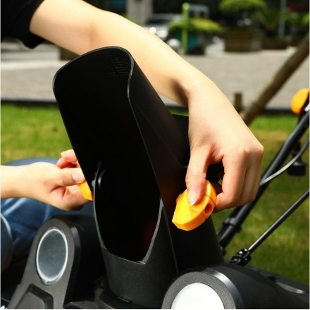 Снегоуборщик электрический Deko ST2400 085-4446 Снегоуборщик электрический Deko ST2400 085-4446