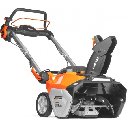 Снегоуборщик аккумуляторный Daewoo Power DAST 6042Li Set (с 2-мя АКБ) Снегоуборщик аккумуляторный Daewoo Power DAST 6042Li Set (с 2-мя АКБ)