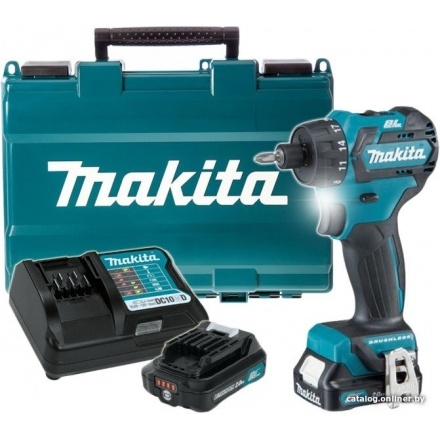 Винтоверт Makita DF032DWAE (с 2-мя АКБ, кейс) Винтоверт Makita DF032DWAE (с 2-мя АКБ, кейс)