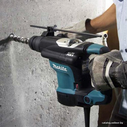 Перфоратор Makita HR3210C Перфоратор Makita HR3210C