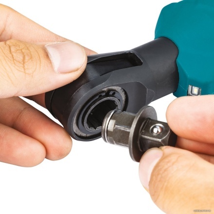 Гайковерт Makita WR100DZ (без АКБ) Гайковерт Makita WR100DZ (без АКБ)