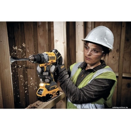 Дрель-шуруповерт DeWalt DCD800NT (без АКБ, кейс) Дрель-шуруповерт DeWalt DCD800NT (без АКБ, кейс)