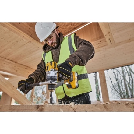 Ударная дрель-шуруповерт DeWalt DCD1007WW1T (с 1-им АКБ, кейс) Ударная дрель-шуруповерт DeWalt DCD1007WW1T (с 1-им АКБ, кейс)