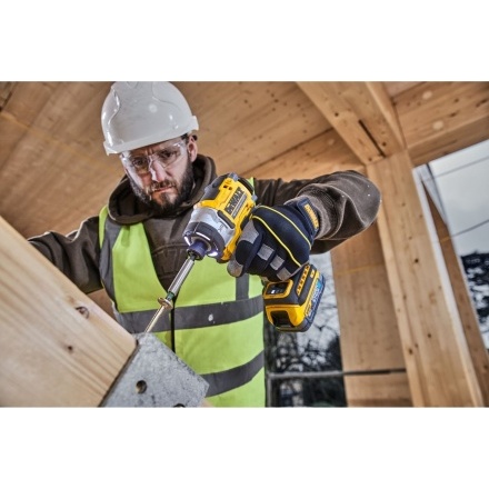 Винтоверт DeWalt DCF860N (без АКБ) Винтоверт DeWalt DCF860N (без АКБ)