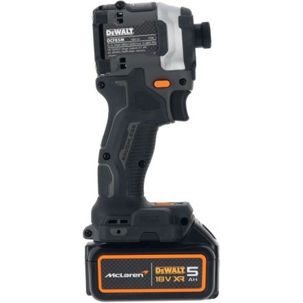 Винтоверт DeWalt DCF85MP2T (с 2-мя АКБ, кейс) Винтоверт DeWalt DCF85MP2T (с 2-мя АКБ, кейс)