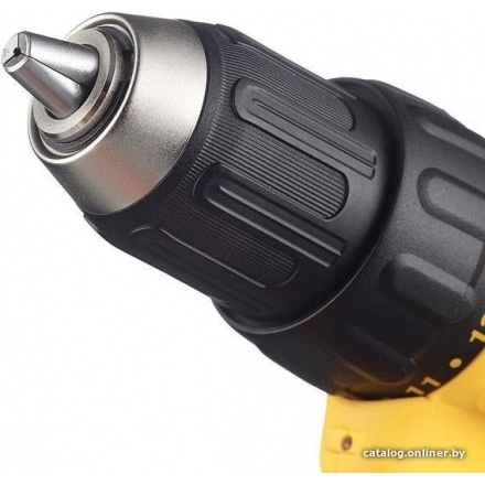Дрель-шуруповерт DeWalt DCD771D2 (с 2-мя АКБ 2 Ah) Дрель-шуруповерт DeWalt DCD771D2 (с 2-мя АКБ 2 Ah)