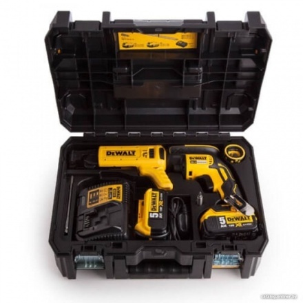Шуруповерт для гипсокартона DeWalt DCF620P2K (с 2-мя АКБ, кейс) Шуруповерт для гипсокартона DeWalt DCF620P2K (с 2-мя АКБ, кейс)