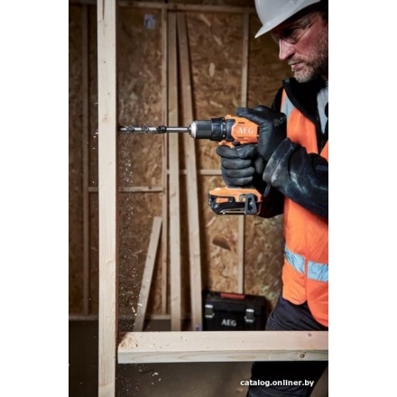 Дрель-шуруповерт AEG Powertools BS 18G4-202C 4935478630 (с 2-мя АКБ, кейс) Дрель-шуруповерт AEG Powertools BS 18G4-202C 4935478630 (с 2-мя АКБ, кейс)
