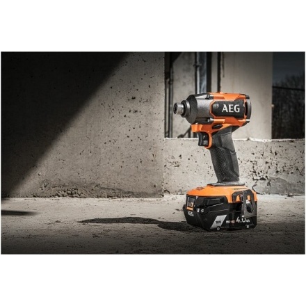 Винтоверт AEG Powertools BSS 18C3B3-0 4935478940 (без АКБ) Винтоверт AEG Powertools BSS 18C3B3-0 4935478940 (без АКБ)