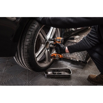 Гайковерт AEG Powertools BSS 18S12BL2-0 4935480060 (без АКБ) Гайковерт AEG Powertools BSS 18S12BL2-0 4935480060 (без АКБ)