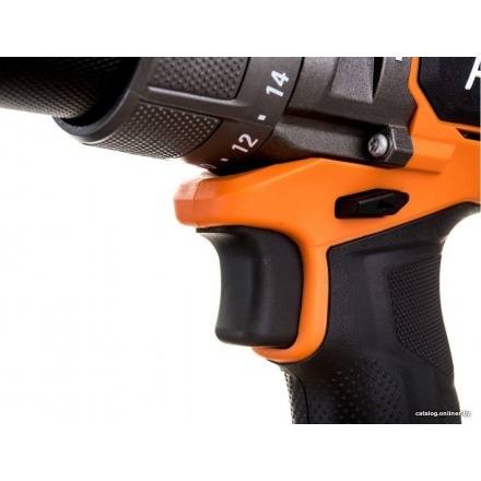 Ударная дрель-шуруповерт AEG Powertools BSB 18C3BL-502C 4935478939 (с 2-мя АКБ 5 Ач, кейс) Ударная дрель-шуруповерт AEG Powertools BSB 18C3BL-502C 4935478939 (с 2-мя АКБ 5 Ач, кейс)