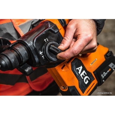 Перфоратор AEG Powertools BBH 18BL2-0 4935480697 (без АКБ) Перфоратор AEG Powertools BBH 18BL2-0 4935480697 (без АКБ)
