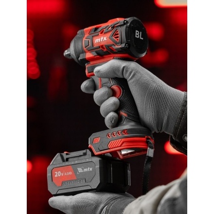 Гайковерт MTX CIWU-BL-20-600 (с 1-им АКБ, кейс) Гайковерт MTX CIWU-BL-20-600 (с 1-им АКБ, кейс)