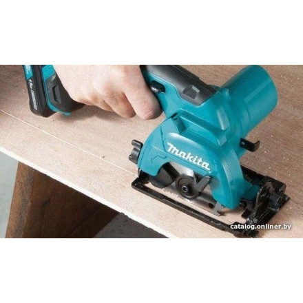 Циркулярная пила Makita HS301DWME (с 2-мя АКБ 4 Ah) Циркулярная пила Makita HS301DWME (с 2-мя АКБ 4 Ah)