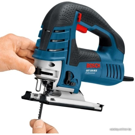 Электролобзик Bosch GST 150 BCE (0601513000) Электролобзик Bosch GST 150 BCE (0601513000)