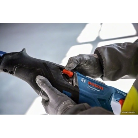 Сабельная пила Bosch GSA 185-LI Professional 06016C0020 (без АКБ) Сабельная пила Bosch GSA 185-LI Professional 06016C0020 (без АКБ)