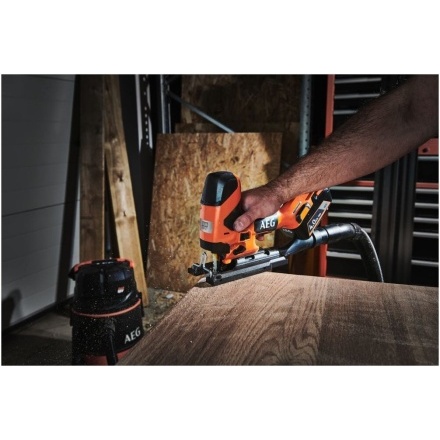Электролобзик AEG Powertools BST 18BSBL-0 4935493527 (без АКБ) Электролобзик AEG Powertools BST 18BSBL-0 4935493527 (без АКБ)