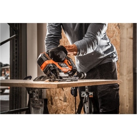 Электролобзик AEG Powertools BST18BLX2-0 4935492484 (без АКБ) Электролобзик AEG Powertools BST18BLX2-0 4935492484 (без АКБ)