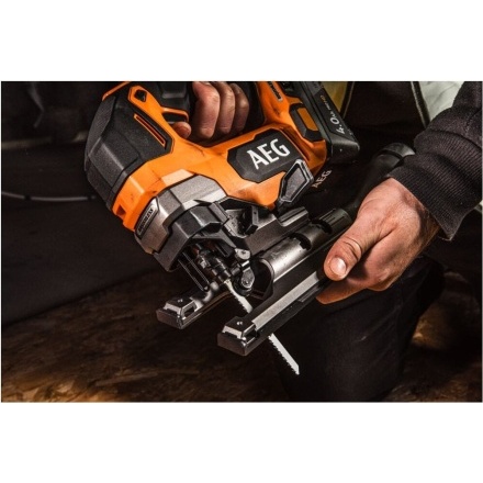 Электролобзик AEG Powertools BST18BLX2-0 4935492484 (без АКБ) Электролобзик AEG Powertools BST18BLX2-0 4935492484 (без АКБ)