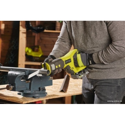 Сабельная пила Ryobi RRS18-0 5133005404 (без АКБ) Сабельная пила Ryobi RRS18-0 5133005404 (без АКБ)