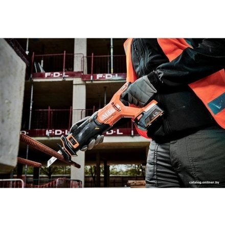 Сабельная пила AEG Powertools BUS 18C2-0 4935478942 (без АКБ) Сабельная пила AEG Powertools BUS 18C2-0 4935478942 (без АКБ)