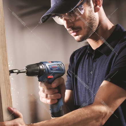 Дрель-шуруповерт аккумуляторная Bosch GSR 120-LI Professional (06019G8000) Дрель-шуруповерт аккумуляторная Bosch GSR 120-LI Professional (06019G8000)