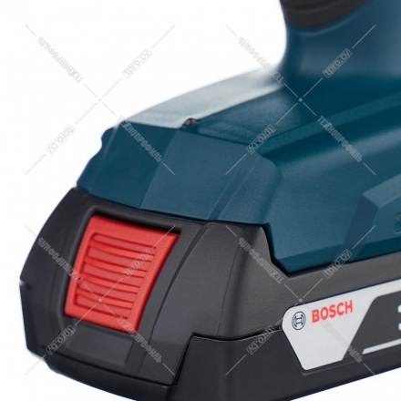 Дрель-шуруповерт аккумуляторная BOSCH GSR 180-LI Professional (06019F8109) Дрель-шуруповерт аккумуляторная BOSCH GSR 180-LI Professional (06019F8109)