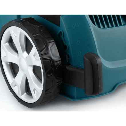 Аэратор-скарификатор электрический MAKITA UV3600 Аэратор-скарификатор электрический MAKITA UV3600