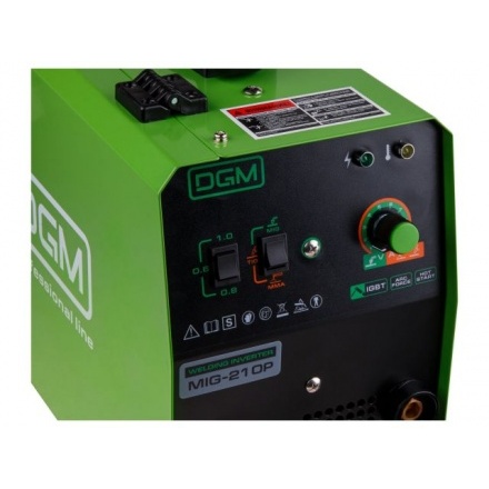 Инверторный полуавтомат сварочный DGM MIG-210P Инверторный полуавтомат сварочный DGM MIG-210P