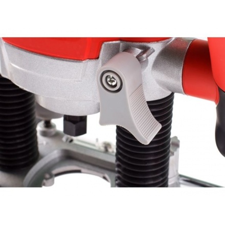 Фрезер вертикальный WORTEX MM 5013 E в коробке + аксессуары Фрезер вертикальный WORTEX MM 5013 E в коробке + аксессуары