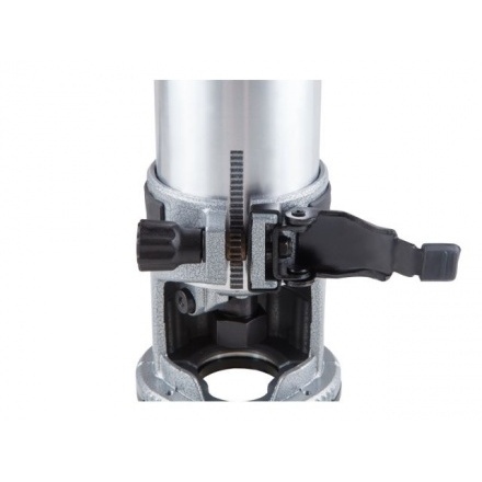 Фрезер кромочный WORTEX MM 5013-1 E в коробке + аксессуары Фрезер кромочный WORTEX MM 5013-1 E в коробке + аксессуары